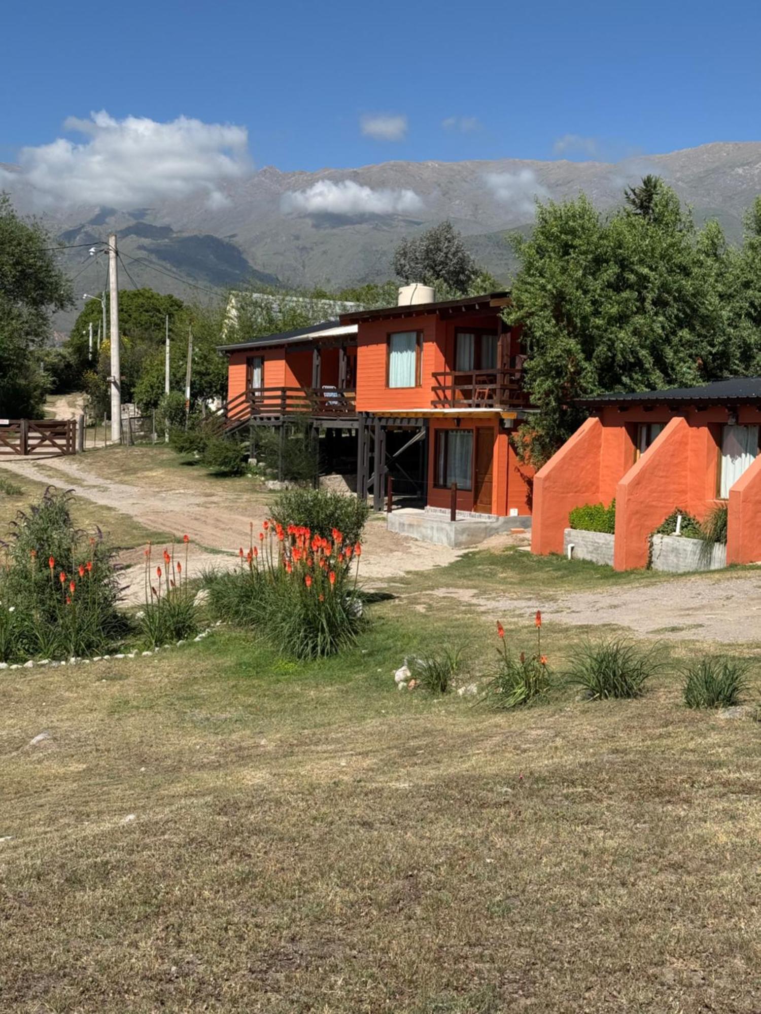 Cabaña El Churqui Tafí del Valle Exterior foto